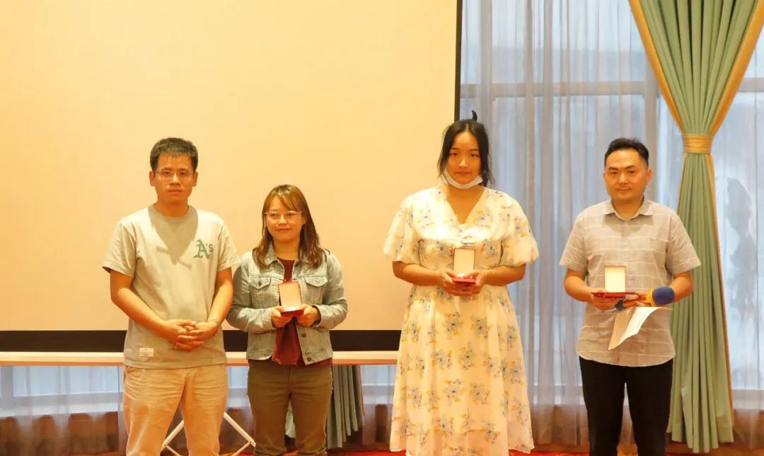2019财年表彰大会 | 奖励虽迟但到，与优秀者一同前行！(图10)